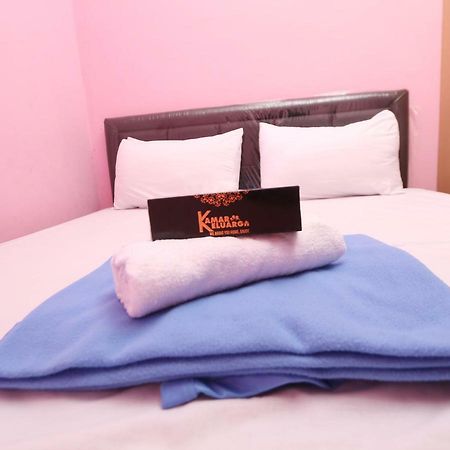 Hotel Kamar Keluarga Mangga Besar Yakarta Exterior foto