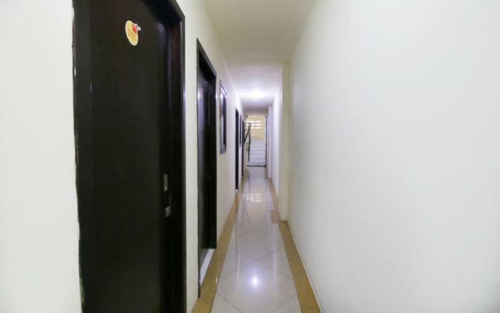 Hotel Kamar Keluarga Mangga Besar Yakarta Exterior foto